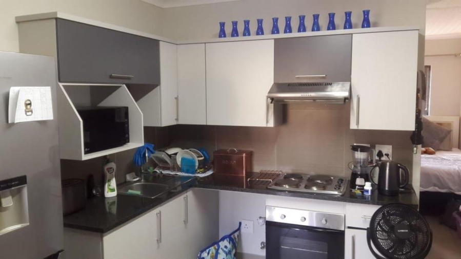 1 Bedroom Property for Sale in Die Bult Western Cape